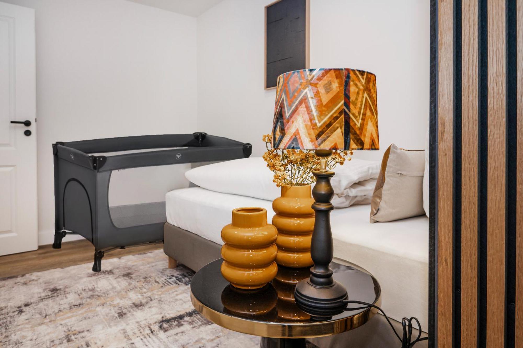 S331 - Luxurious Two Bedroom Duplex Apartment In Köln Dış mekan fotoğraf