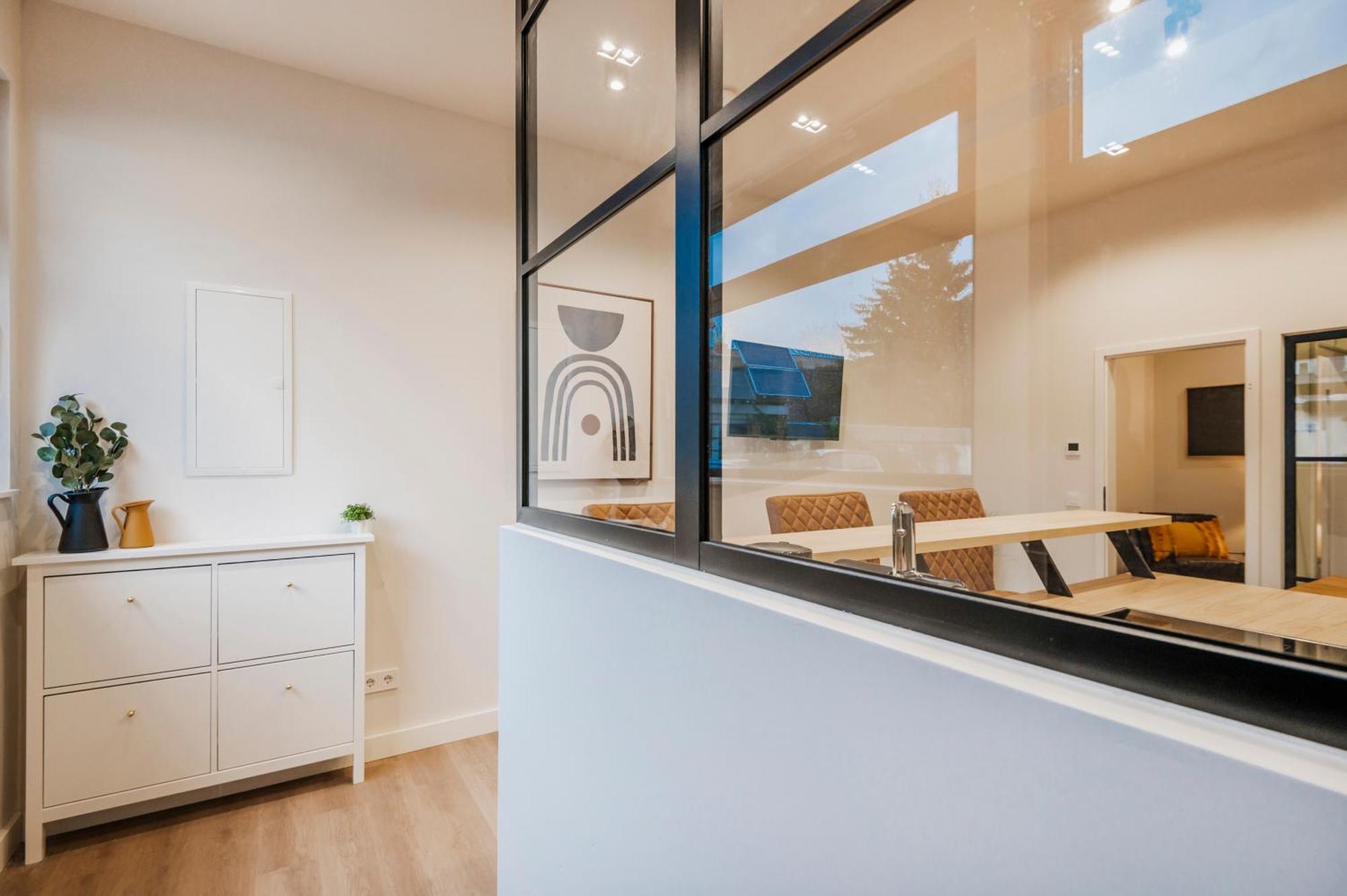 S331 - Luxurious Two Bedroom Duplex Apartment In Köln Dış mekan fotoğraf