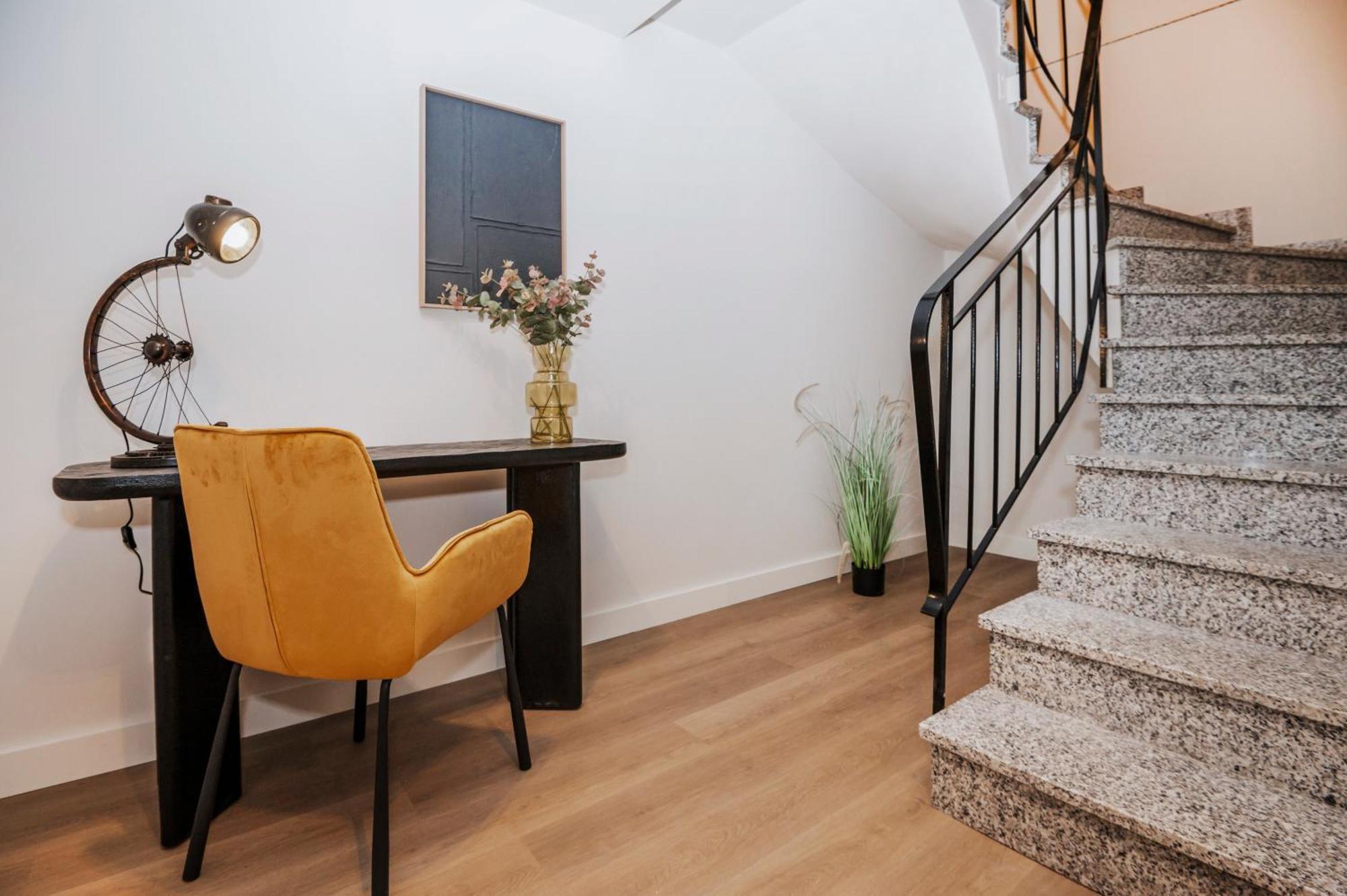 S331 - Luxurious Two Bedroom Duplex Apartment In Köln Dış mekan fotoğraf