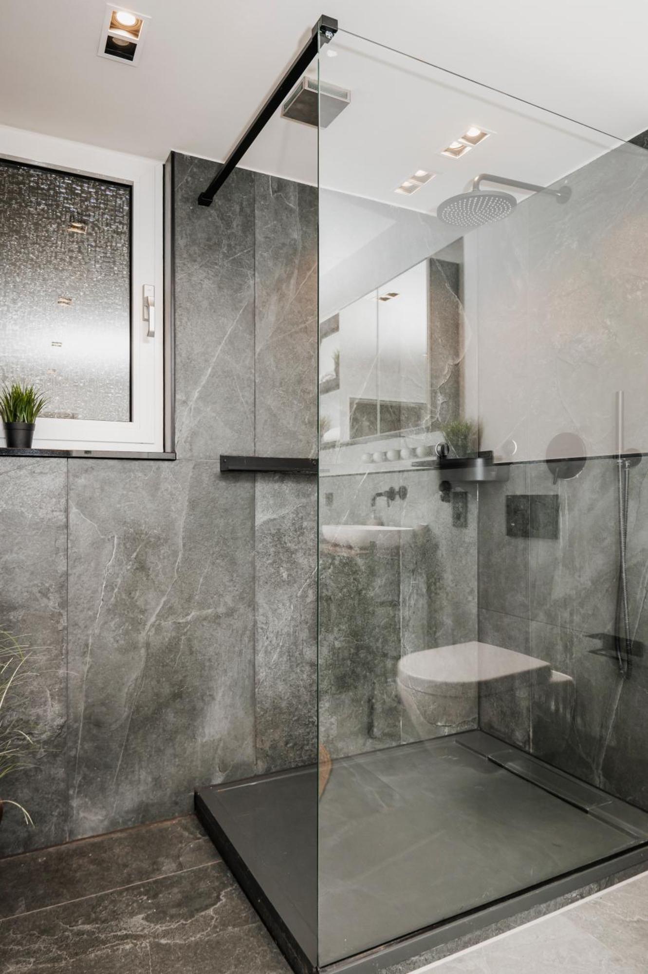S331 - Luxurious Two Bedroom Duplex Apartment In Köln Dış mekan fotoğraf